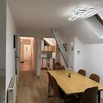 Spacious 80 M2 I 3 I Up To 8 Guests I Near Train Station