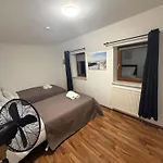 Spacious 80 M2 I 3 I Up To 8 Guests I Near Train Station