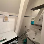 Spacious 80 M2 I 3 I Up To 8 Guests I Near Train Station * שטייר