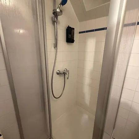Spacious 80 M2 I 3 I Up To 8 Guests I Near Train Station Apartment Steyr