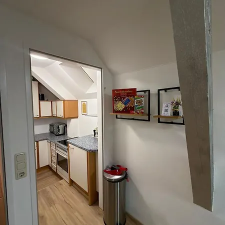 Apartment Spacious 80 M2 I 3 I Up To 8 Guests I Near Train Station *