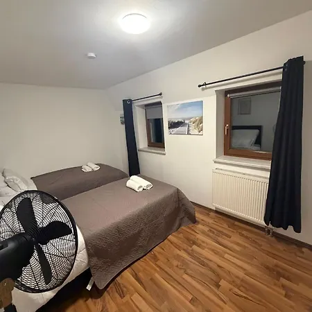 Spacious 80 M2 I 3 I Up To 8 Guests I Near Train Station