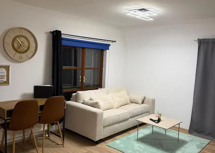 Spacious 80 M2 I 3 I Up To 8 Guests I Near Train Station *
