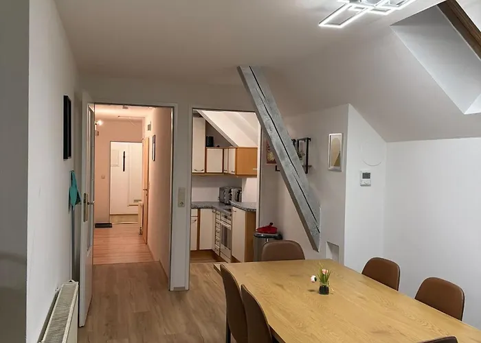 Spacious 80 M2 I 3 I Up To 8 Guests I Near Train Station