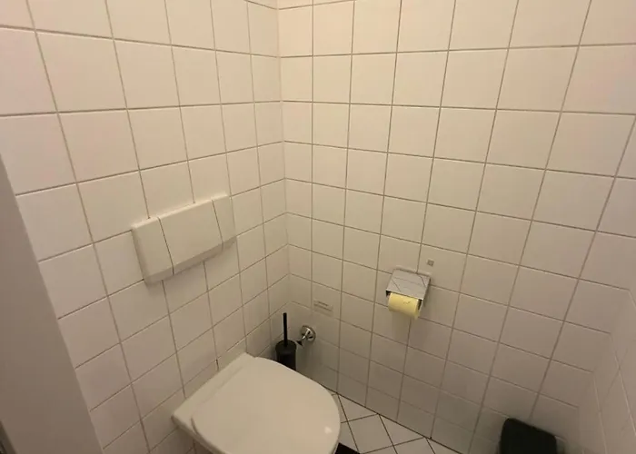 Spacious 80 M2 I 3 I Up To 8 Guests I Near Train Station