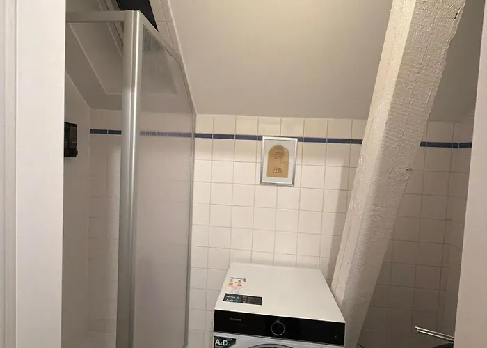 Spacious 80 M2 I 3 I Up To 8 Guests I Near Train Station